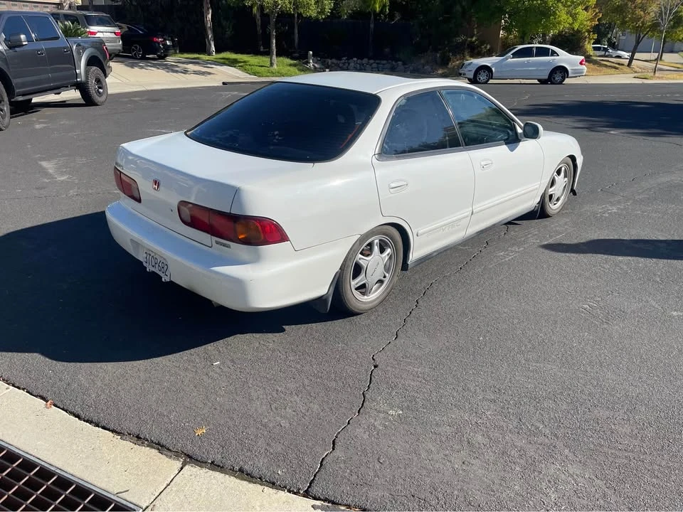 1996 Acura Integra 3rd Gen - Image 3 of 9