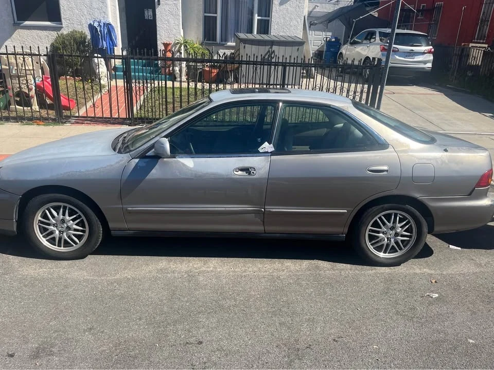 1996 Acura Integra 3rd Gen - Image 2 of 10