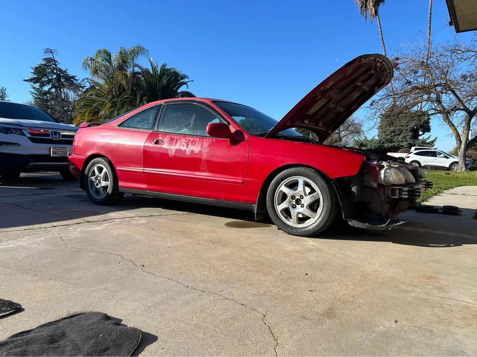 1996 Acura Integra 3rd Gen - Image 2 of 10