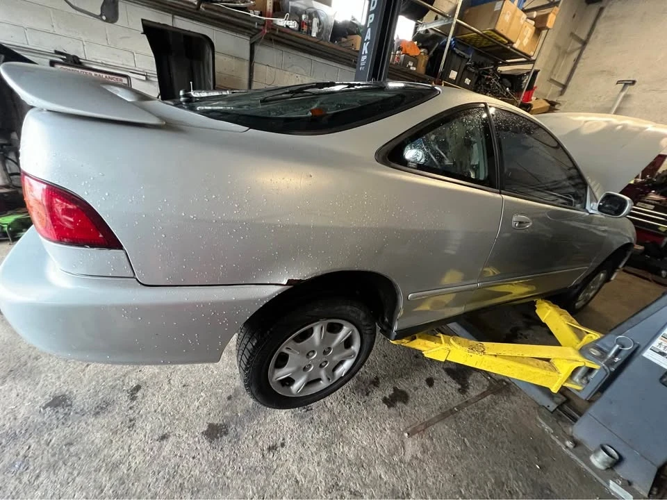 1996 Acura Integra 3rd Gen - Image 3 of 13