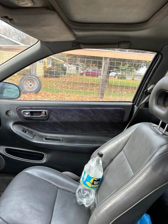 1996 Acura Integra 3rd Gen - Image 4 of 9