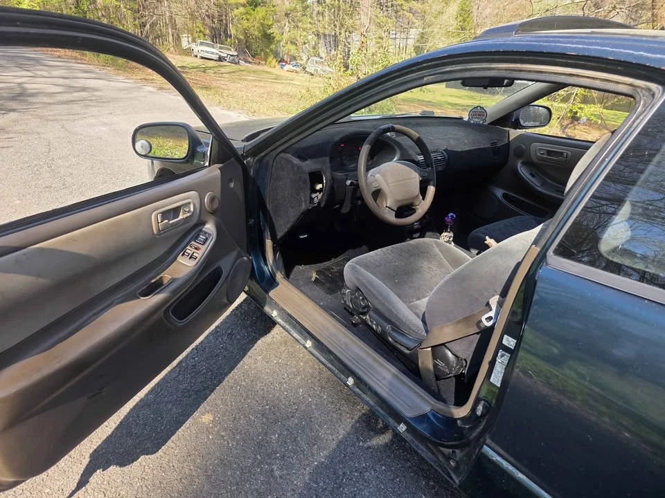 1996 Acura Integra 3rd Gen - Image 5 of 10