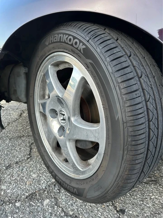 1996 Acura Integra 3rd Gen - Image 2 of 15