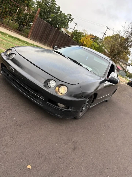 1996 Acura Integra 3rd Gen - Image 2 of 9
