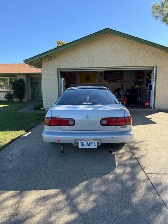 1996 Acura Integra 3rd Gen - Image 2 of 8