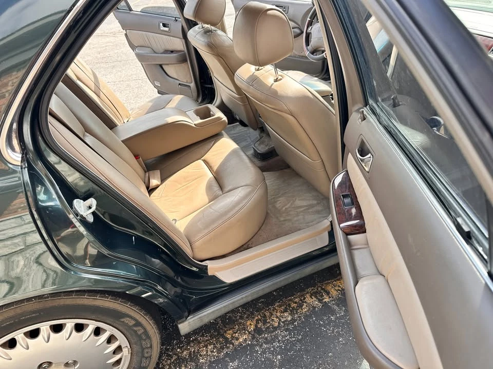 1996 Acura RL 1st Gen - Image 9 of 18