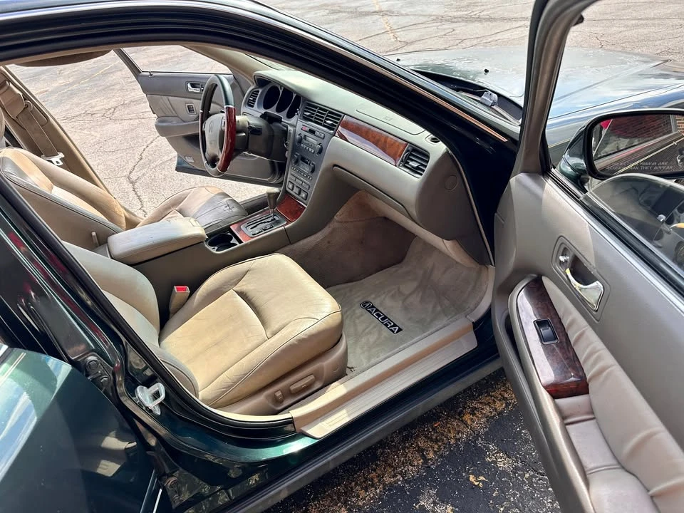 1996 Acura RL 1st Gen - Image 8 of 18