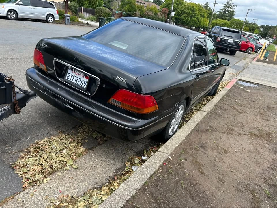1996 Acura RL 1st Gen - Image 8 of 11