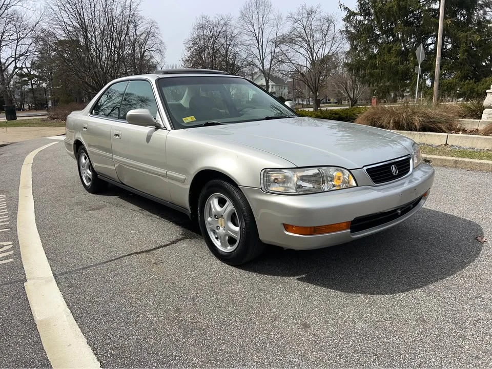 1996 Acura TL 1st Gen - Image 2 of 15