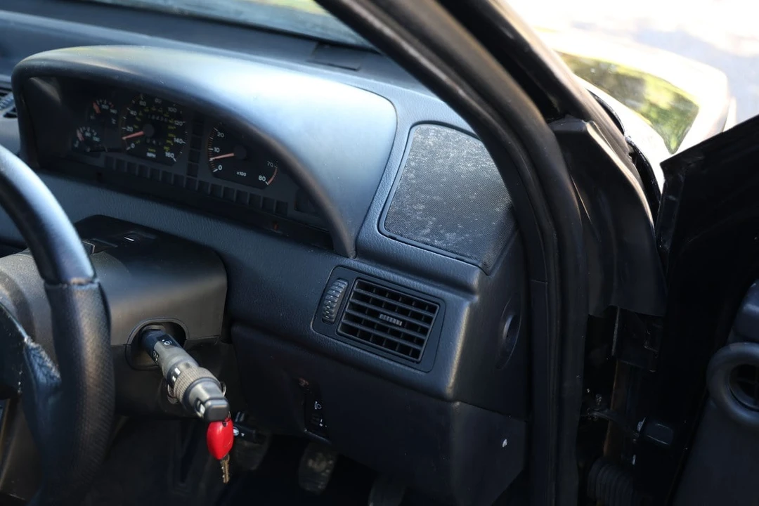 1996 Alfa Romeo 155 - Image 26 of 31