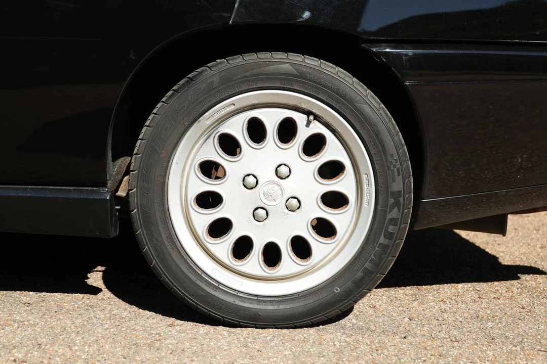 1996 Alfa Romeo 155 - Image 17 of 31