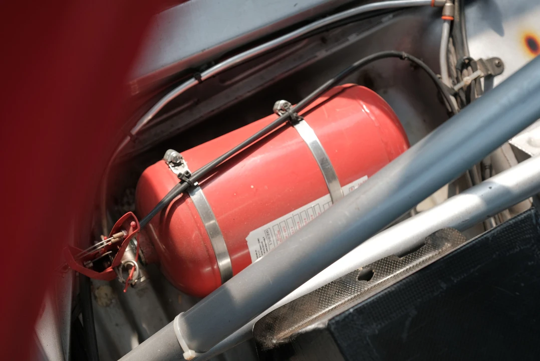 1996 Alfa Romeo 155 - Image 22 of 31