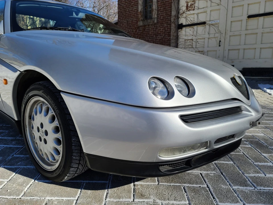 1996 Alfa Romeo 916 GTV & Spider - Image 17 of 31