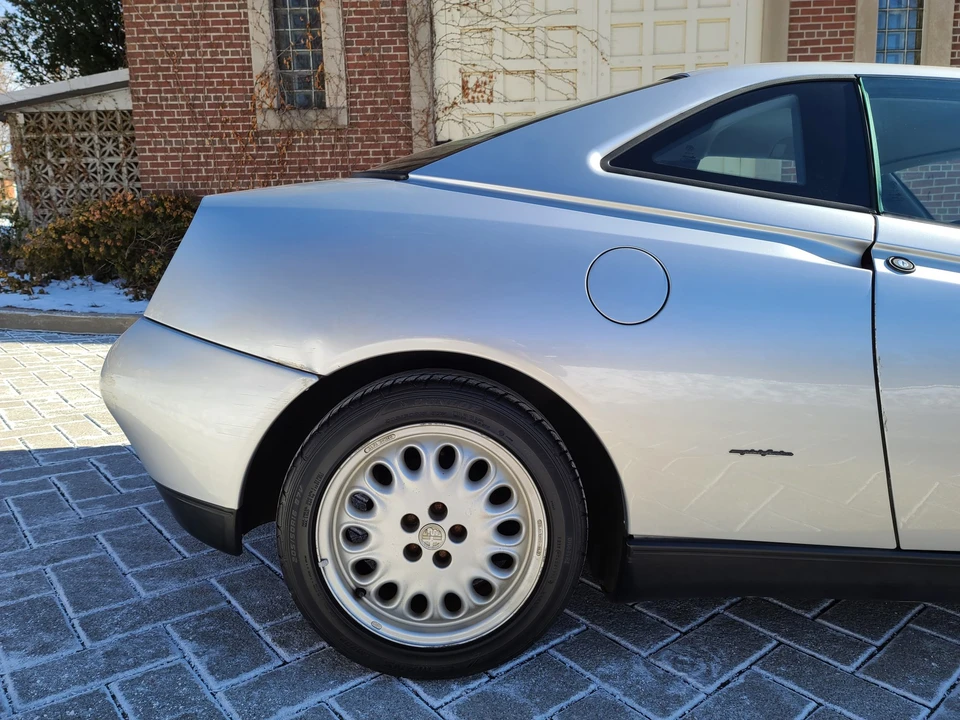 1996 Alfa Romeo 916 GTV & Spider - Image 13 of 31