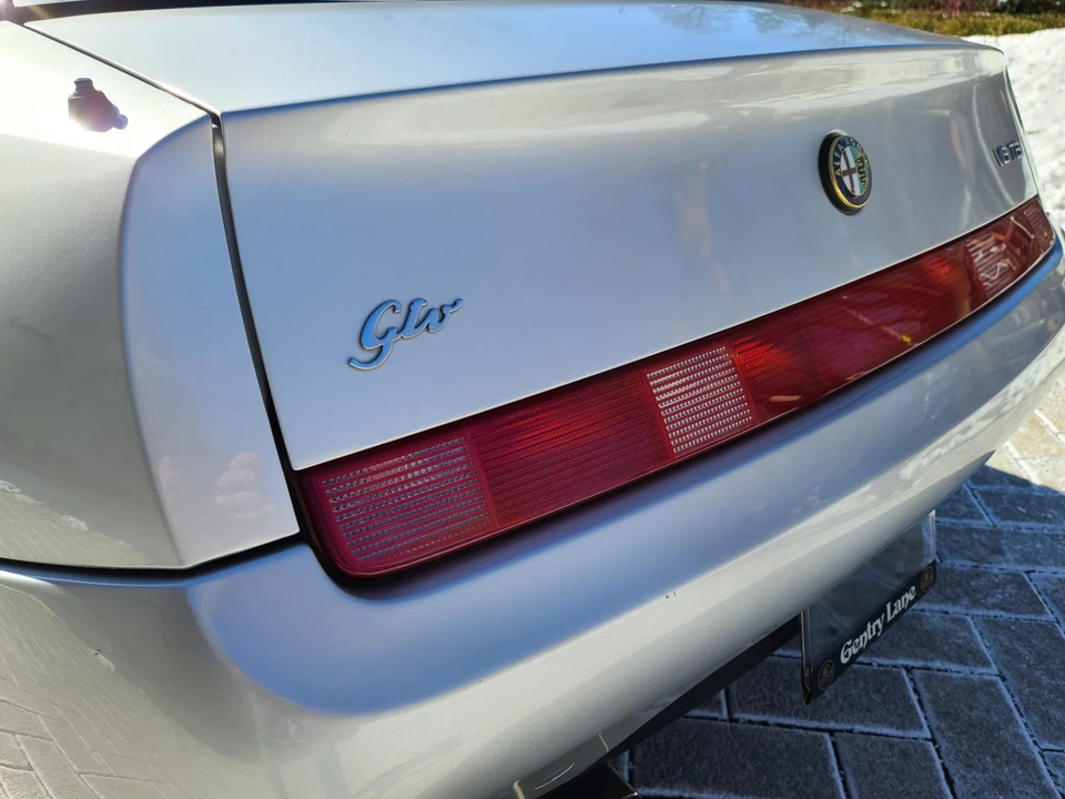1996 Alfa Romeo 916 GTV & Spider - Image 27 of 31
