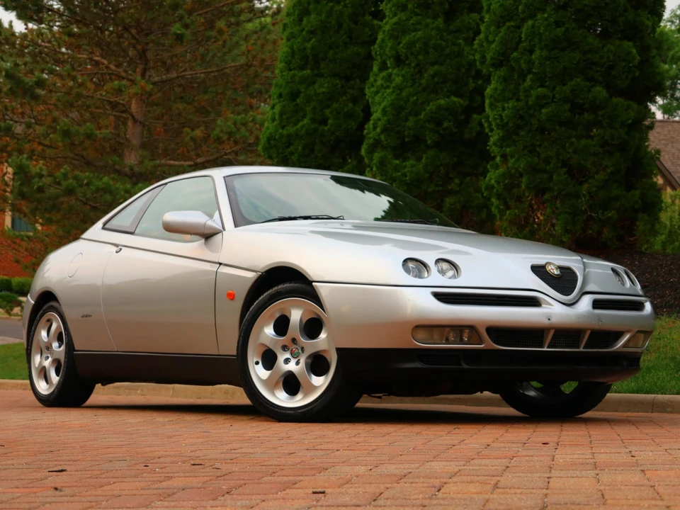 1996 Alfa Romeo 916 GTV & Spider - Image 19 of 31