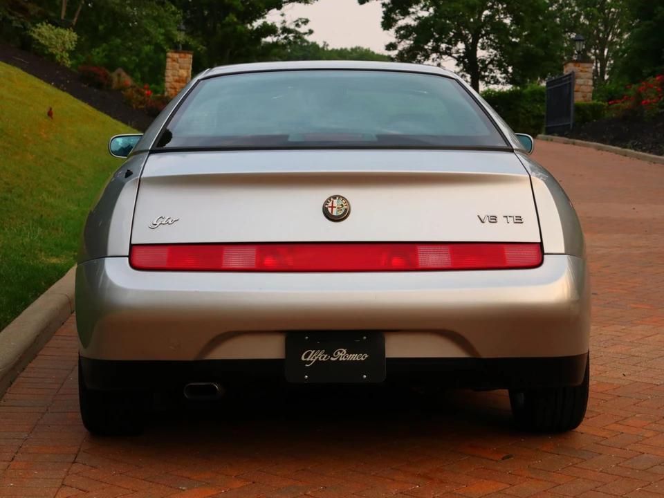 1996 Alfa Romeo 916 GTV & Spider - Image 7 of 31