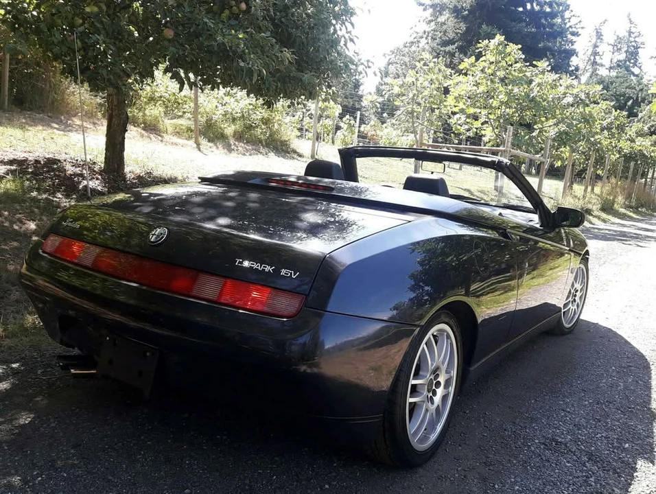 1996 Alfa Romeo 916 GTV & Spider - Image 2 of 5