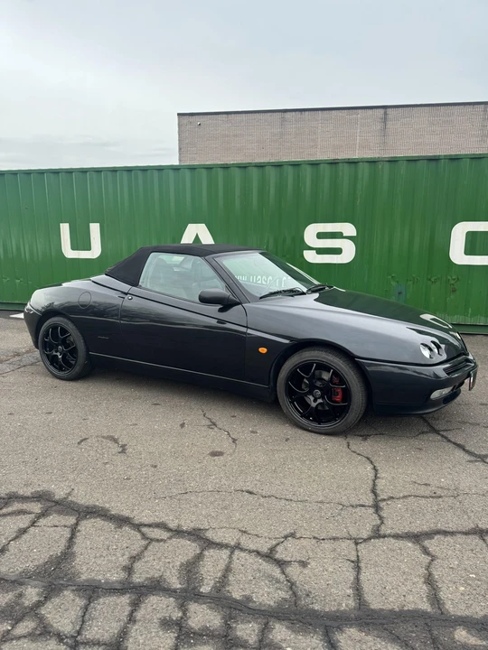 1996 Alfa Romeo 916 GTV & Spider - Image 22 of 31