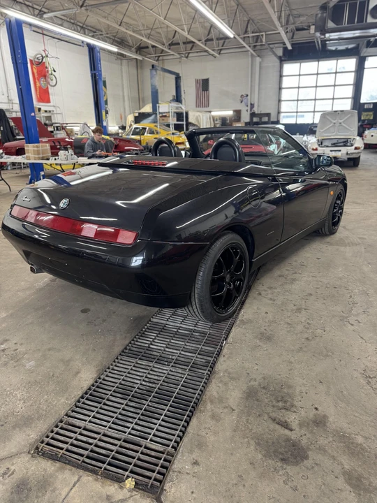 1996 Alfa Romeo 916 GTV & Spider - Image 11 of 31