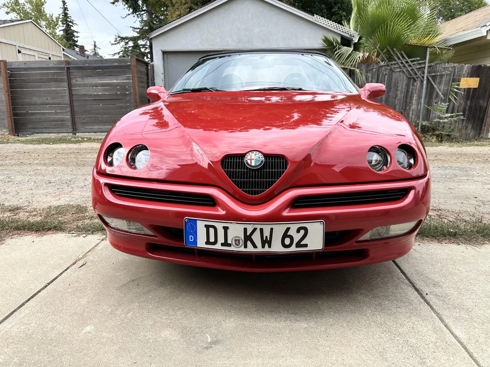 1996 Alfa Romeo 916 GTV & Spider - Image 8 of 31
