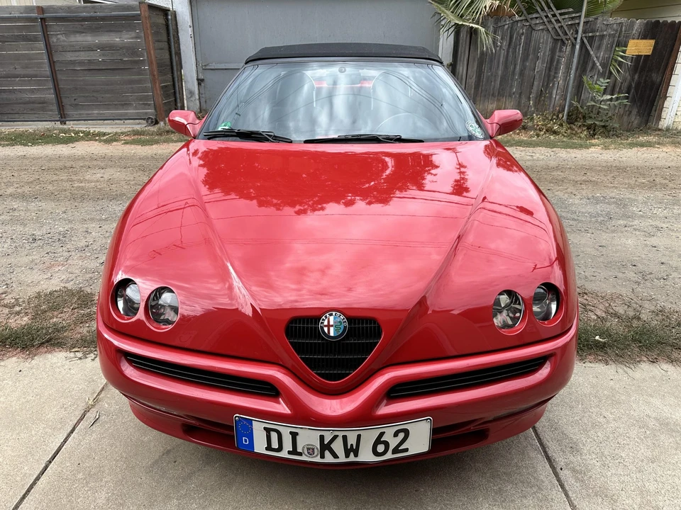 1996 Alfa Romeo 916 GTV & Spider - Image 15 of 31