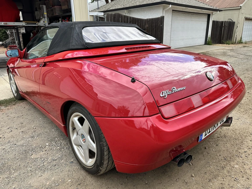 1996 Alfa Romeo 916 GTV & Spider - Image 11 of 31