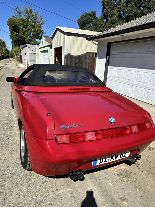 1996 Alfa Romeo 916 GTV & Spider - Image 17 of 31