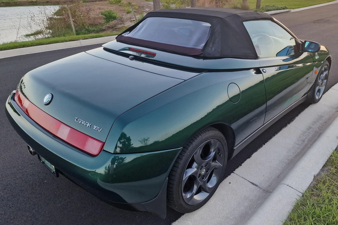 1996 Alfa Romeo 916 GTV & Spider - Image 4 of 31