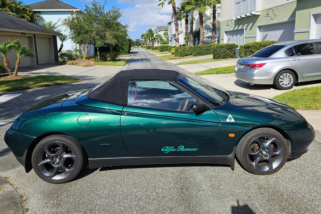 1996 Alfa Romeo 916 GTV & Spider - Image 3 of 31