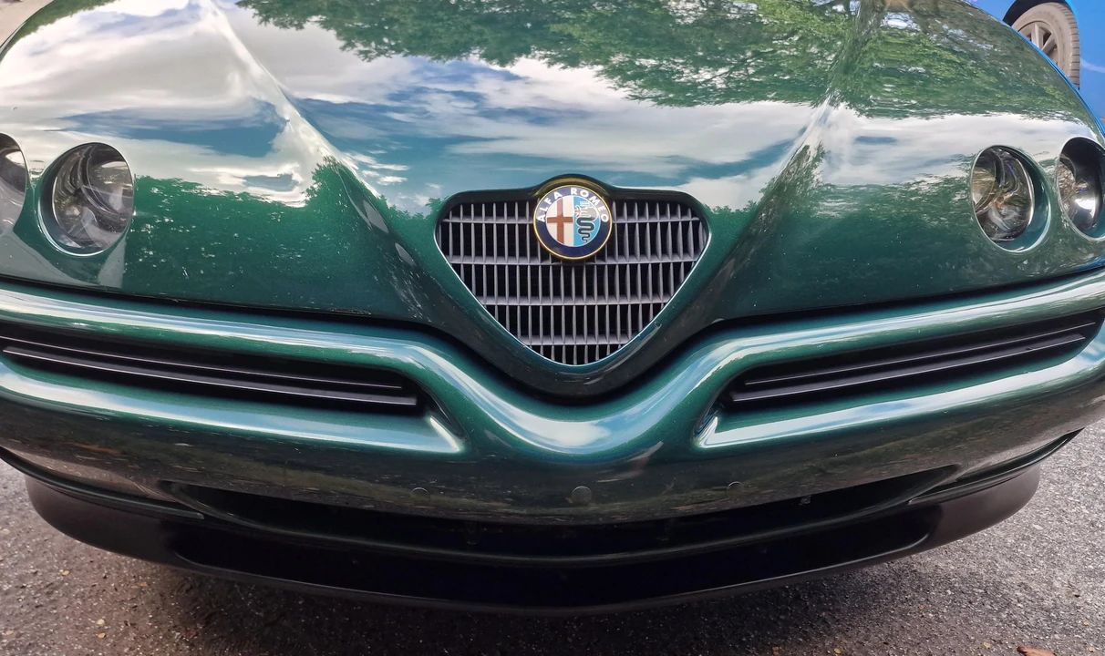 1996 Alfa Romeo 916 GTV & Spider - Image 22 of 31