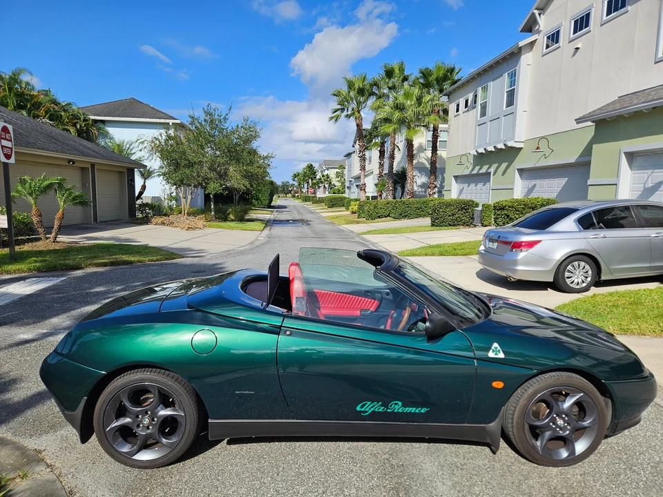 1996 Alfa Romeo 916 GTV & Spider - Image 20 of 31