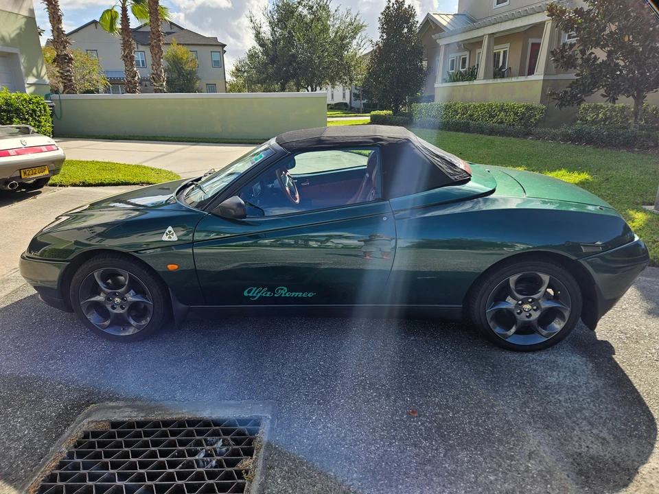 1996 Alfa Romeo 916 GTV & Spider - Image 11 of 31