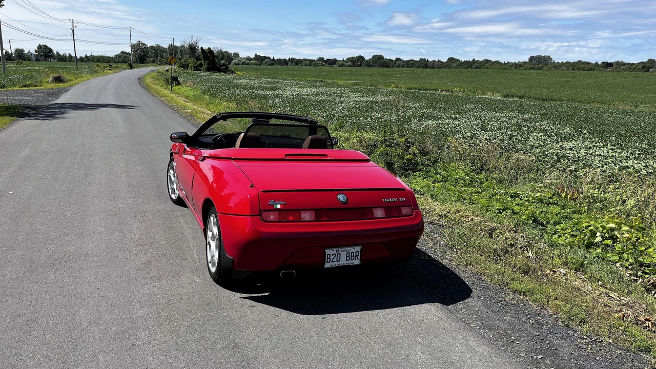 1996 Alfa Romeo 916 GTV & Spider - Image 16 of 31
