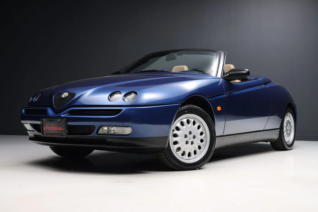 1996 Alfa Romeo 916 GTV & Spider - Image 2 of 31