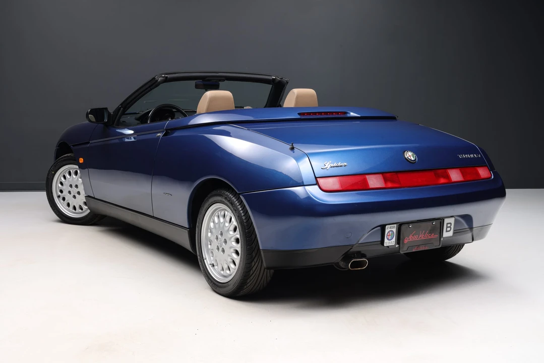 1996 Alfa Romeo 916 GTV & Spider - Image 13 of 31