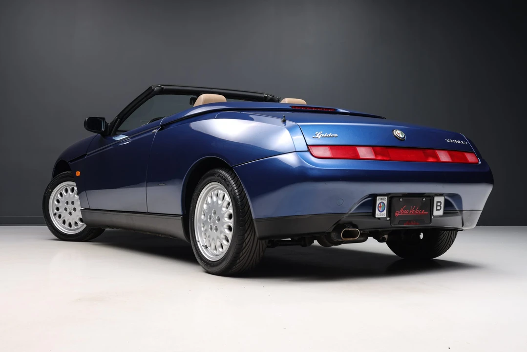 1996 Alfa Romeo 916 GTV & Spider - Image 14 of 31