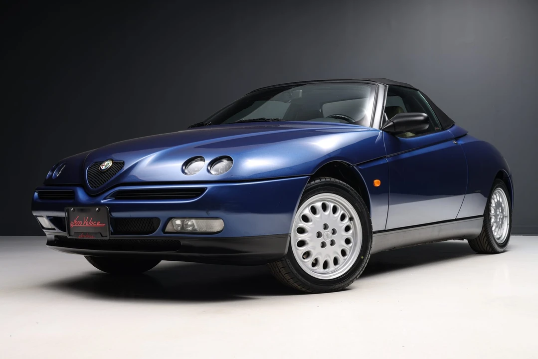 1996 Alfa Romeo 916 GTV & Spider - Image 18 of 31