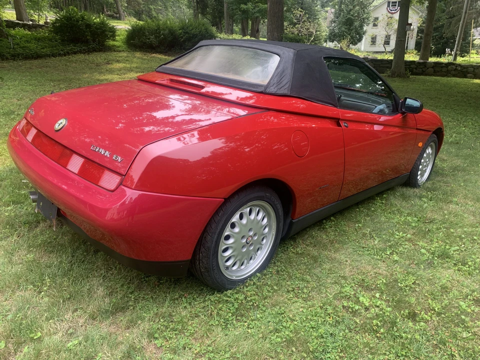 1996 Alfa Romeo 916 GTV & Spider - Image 11 of 31