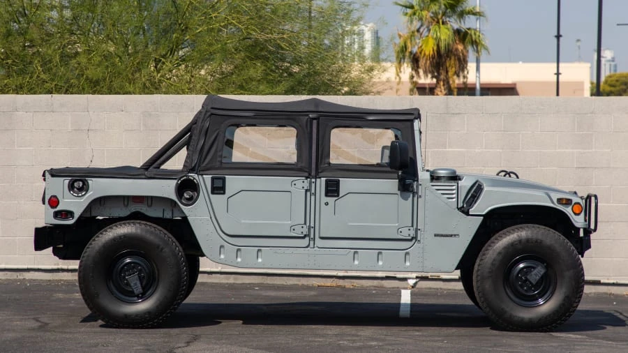1996 AM General Hummer - Image 8 of 12