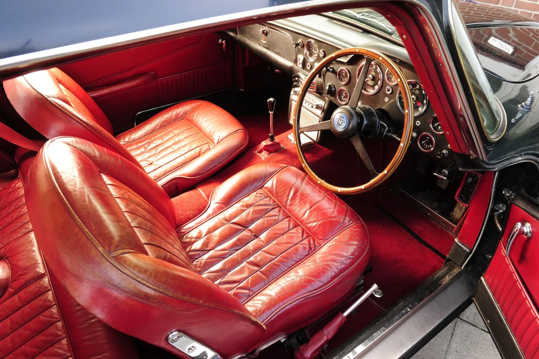 1996 Aston Martin DB7 - Image 7 of 20