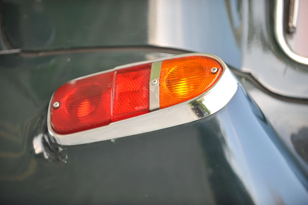 1996 Aston Martin DB7 - Image 12 of 20