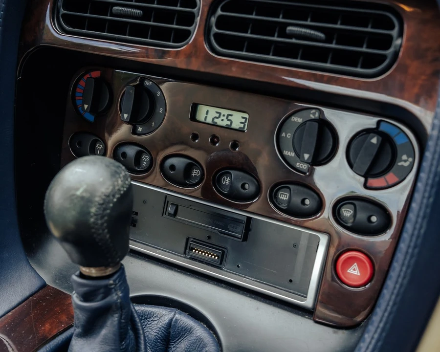 1996 Aston Martin DB7 - Image 29 of 30