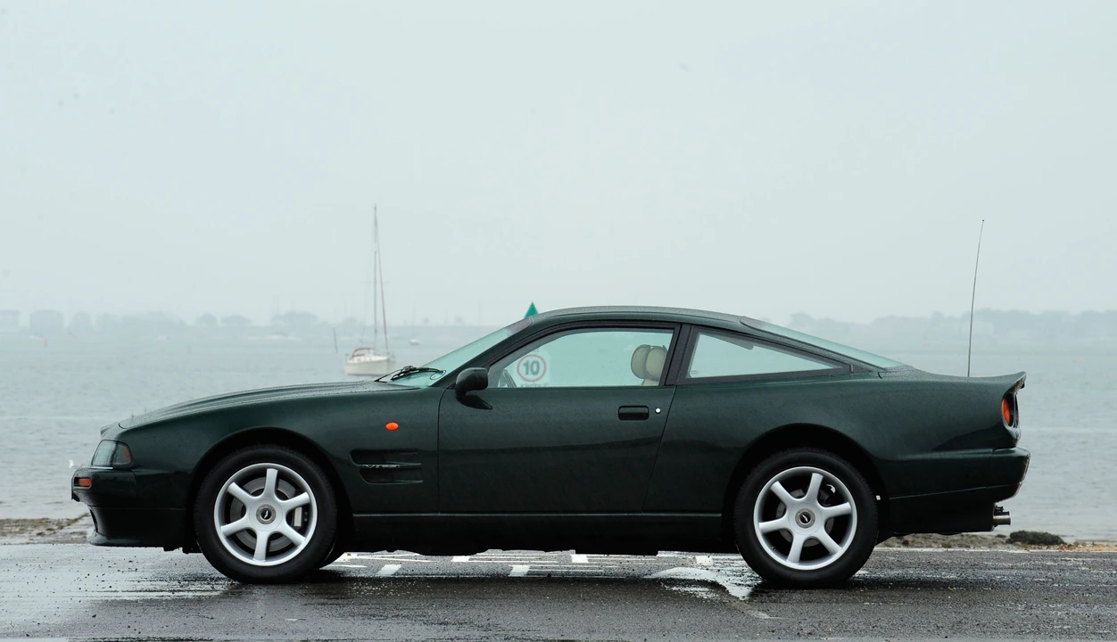 1996 Aston Martin V8 Coupe - Image 11 of 14