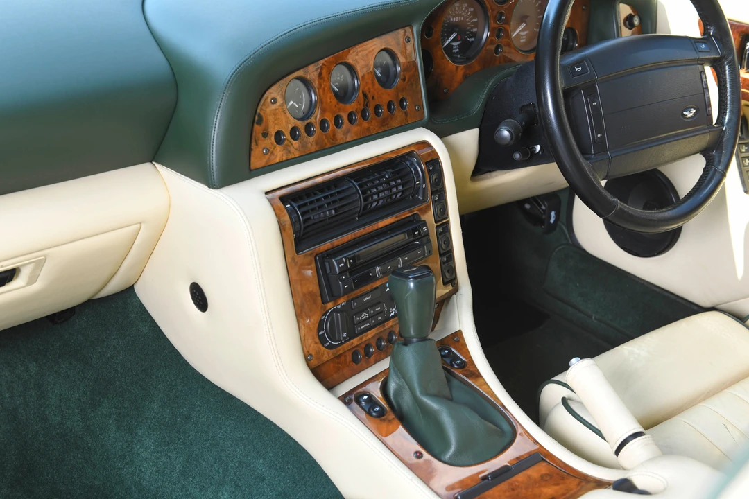 1996 Aston Martin V8 Coupe - Image 18 of 31