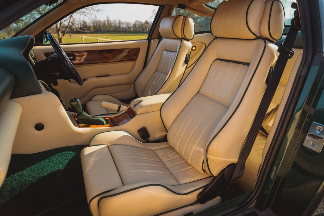 1996 Aston Martin V8 Coupe - Image 7 of 31