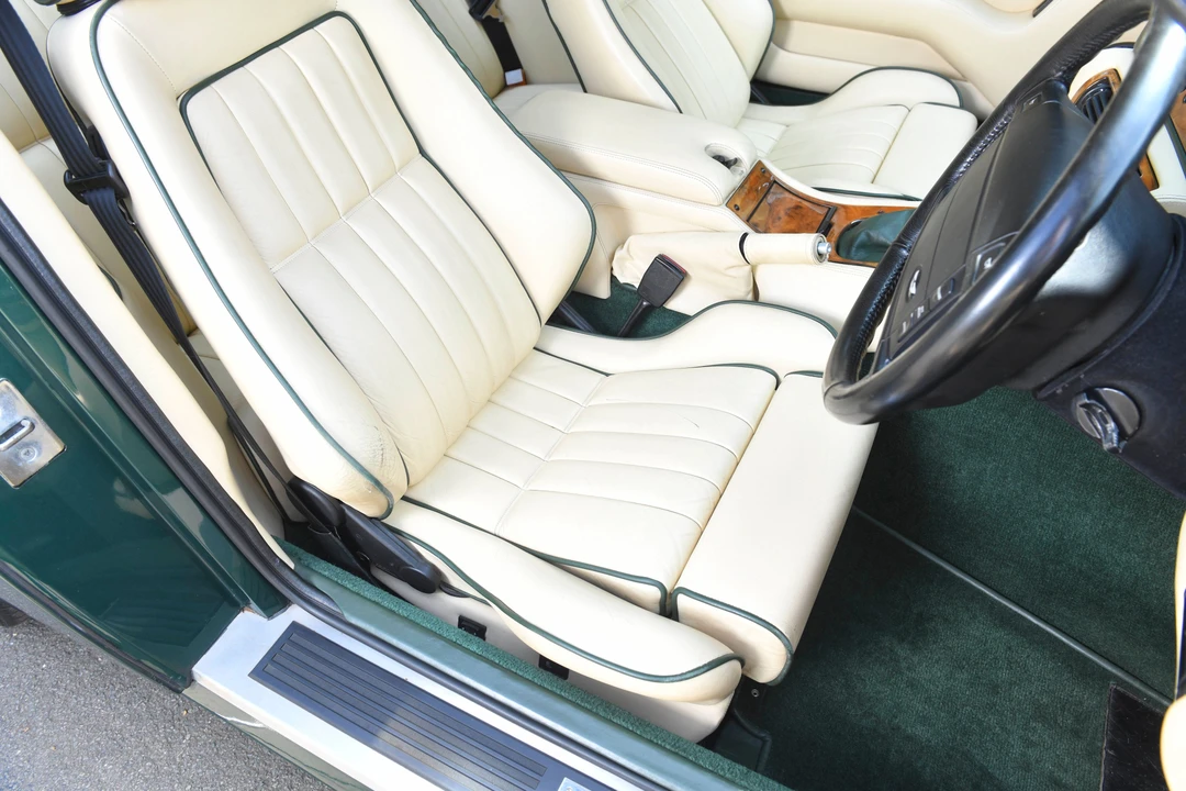 1996 Aston Martin V8 Coupe - Image 29 of 31