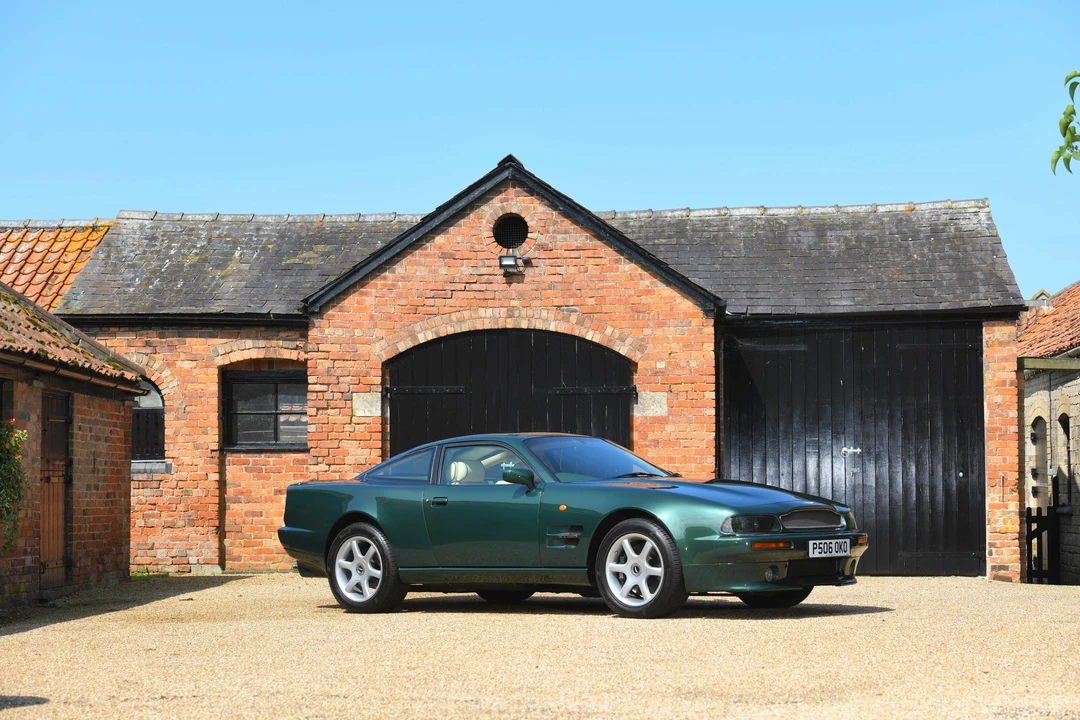 1996 Aston Martin V8 Coupe - Image 4 of 31