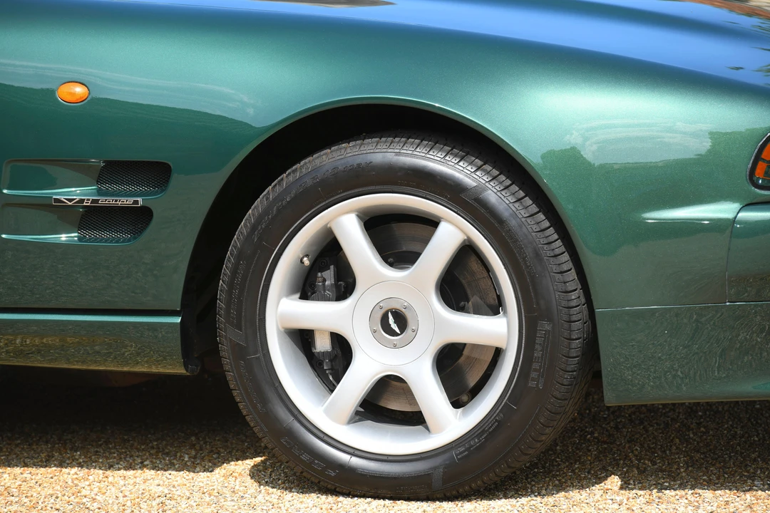 1996 Aston Martin V8 Coupe - Image 3 of 31
