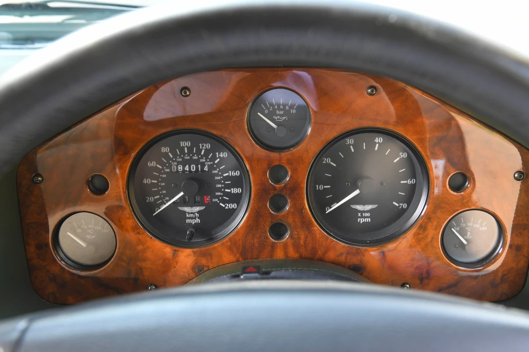 1996 Aston Martin V8 Coupe - Image 16 of 31